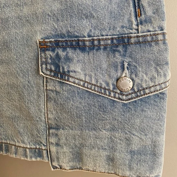 Aritzia Denim Forum The '90s Cargo Classic Mini Size 30 - Picture 7 of 16